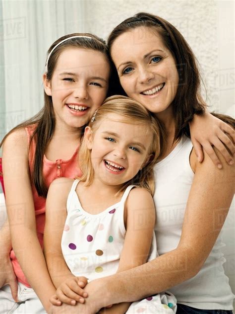 mother and daughter images|Mother Daughter Images – Browse 2,305,941 Stock Photos,。